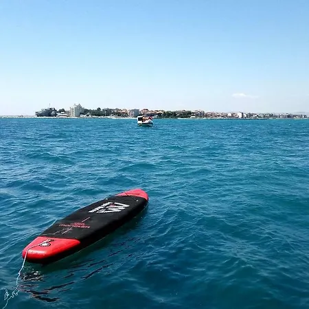 Апартамент Aivazovsky Park Anchialos H14 Поморие