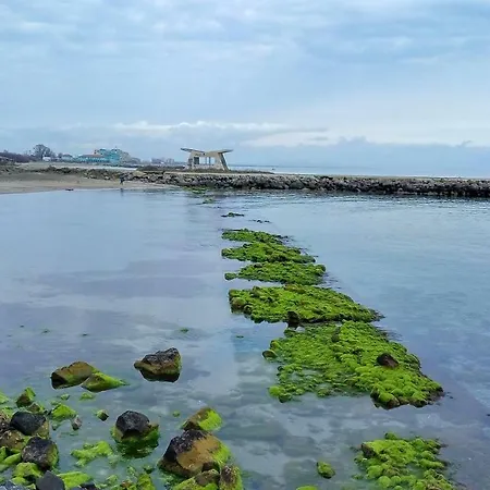 Апартаменты Aivazovsky Park Anchialos H14 Поморие