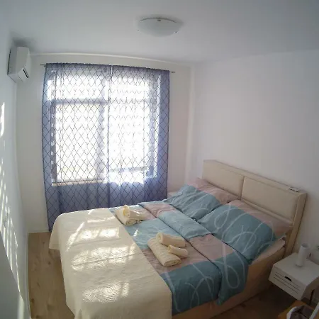 Апартаменты Aivazovsky Park Anchialos H14 Поморие